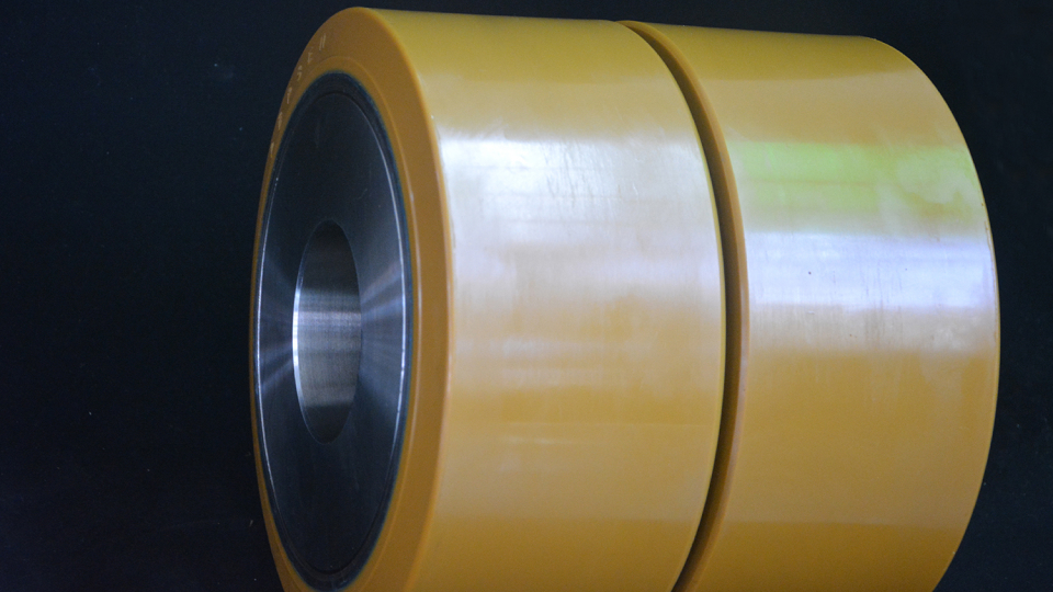 聚氨酯盾構(gòu)機(jī)包膠輪要了解其特性 